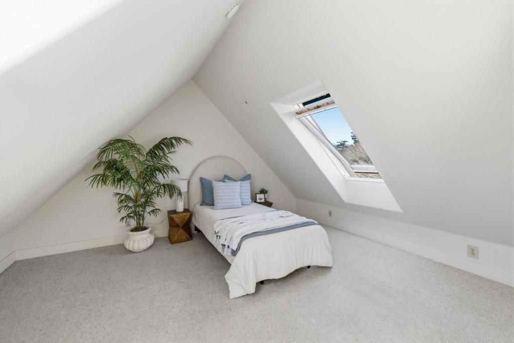 Image 24 of property listing at 126 Frederick Street 20, Santa Cruz, CA 95062