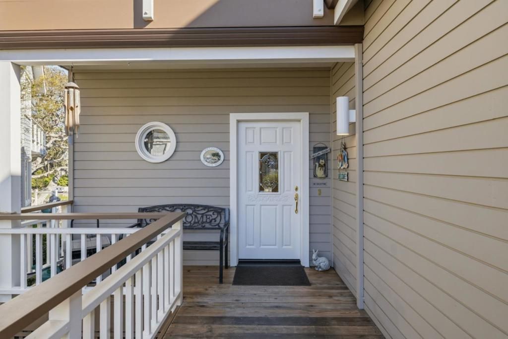 Image 26 of property listing at 126 Frederick Street 20, Santa Cruz, CA 95062