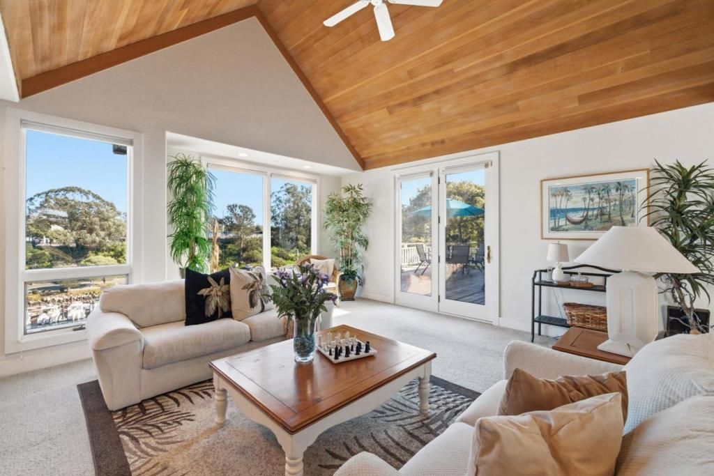 Image 5 of property listing at 126 Frederick Street 20, Santa Cruz, CA 95062