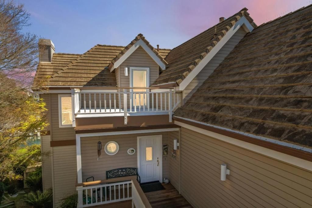 Image 55 of property listing at 126 Frederick Street 20, Santa Cruz, CA 95062