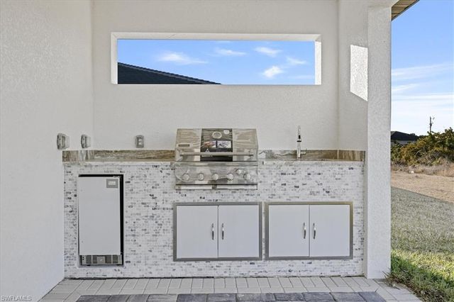 3006 13th ST SW, Lehigh Acres, FL 33976