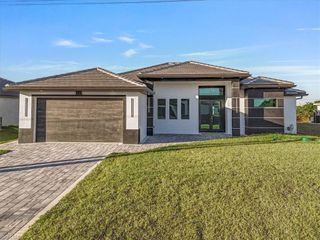 3006 13th ST SW, Lehigh Acres, FL 33976