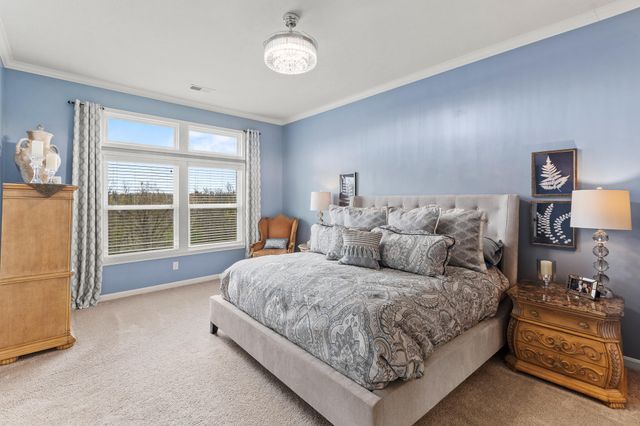 2260 Paragon Mill Drive, Burlington, KY 41005