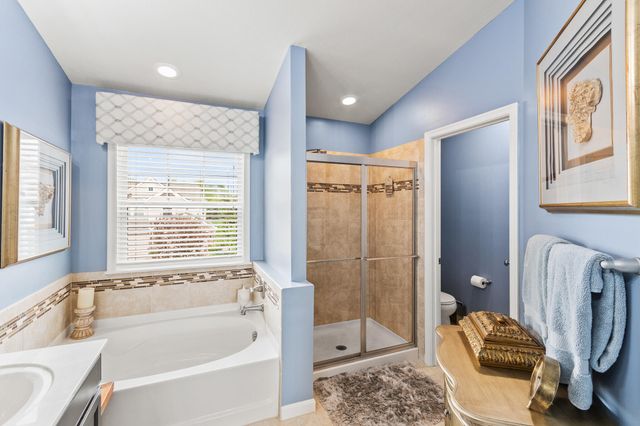 2260 Paragon Mill Drive, Burlington, KY 41005