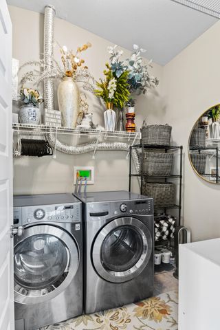 2260 Paragon Mill Drive, Burlington, KY 41005