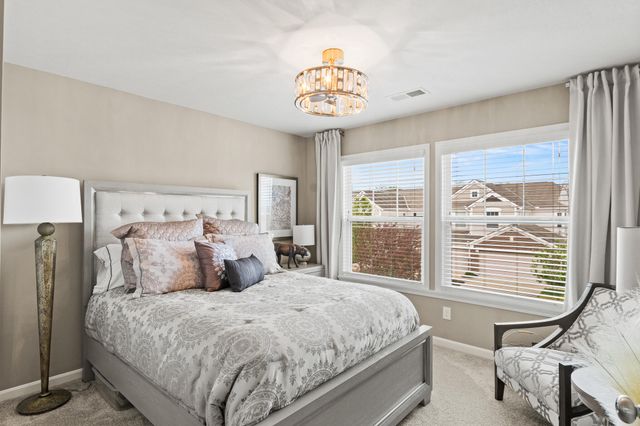 2260 Paragon Mill Drive, Burlington, KY 41005