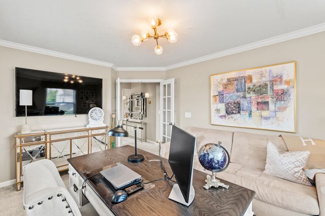 2260 Paragon Mill Drive, Burlington, KY 41005