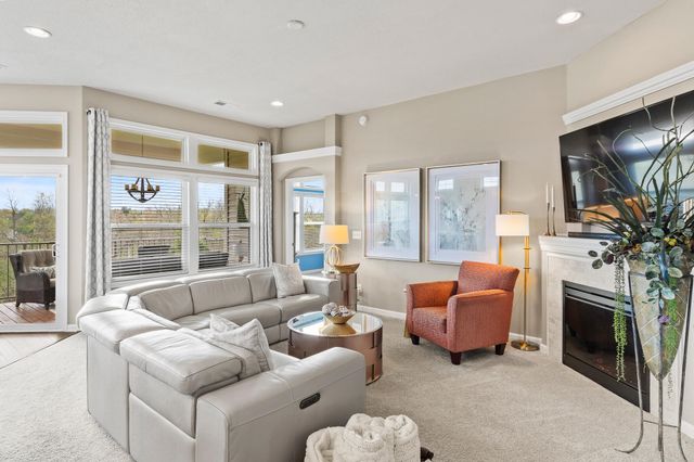 2260 Paragon Mill Drive, Burlington, KY 41005