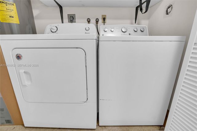 1759 NE 39th Ct 1301, Pompano Beach, FL 33064