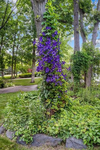 912 Morningside Drive, Lake Forest, IL 60045