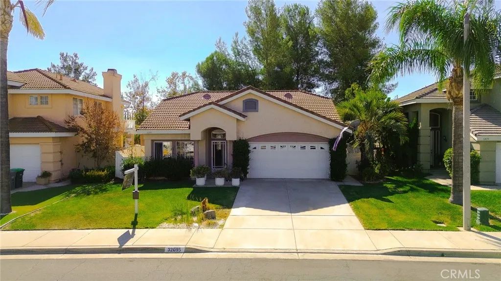 32095 Via Cordoba, Temecula, CA 92592