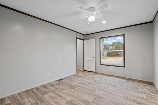 1107 Ridgeview Circle, Granbury, TX 76048