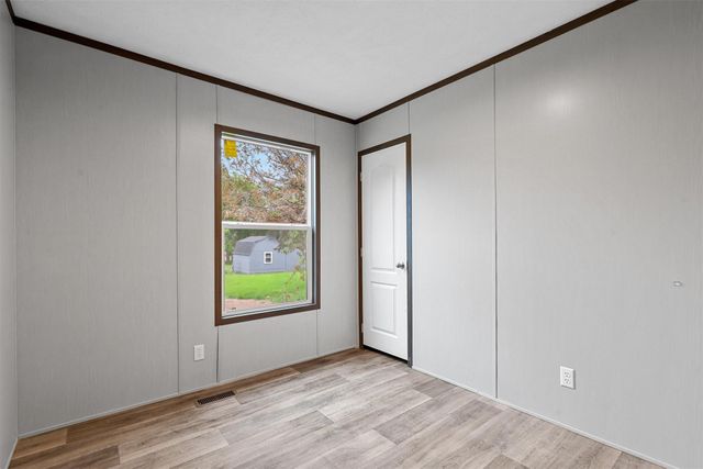 1107 Ridgeview Circle, Granbury, TX 76048