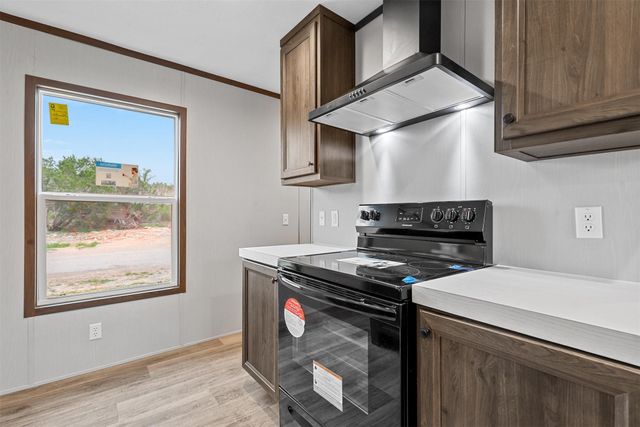 1107 Ridgeview Circle, Granbury, TX 76048