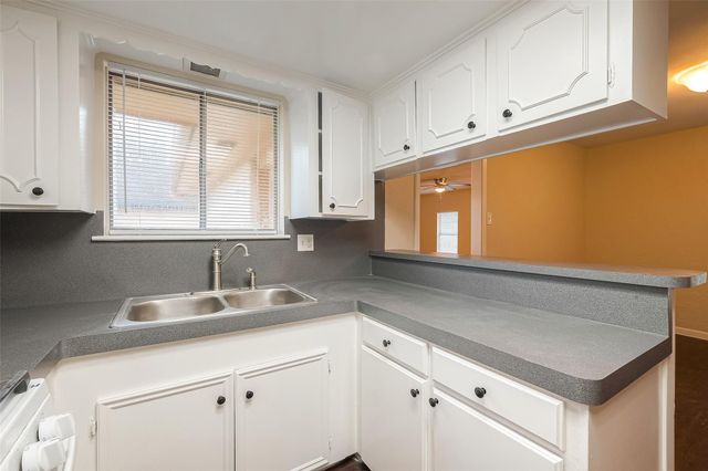 1447 Willow Rock Road, Houston, TX 77088