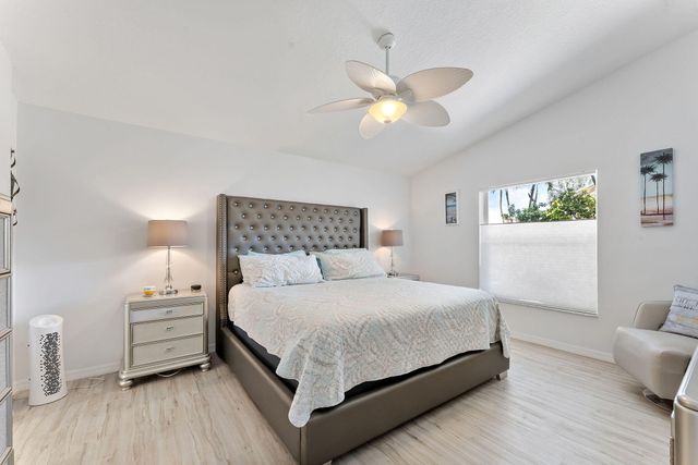 6887 Viale Elizabeth, Delray Beach, FL 33446