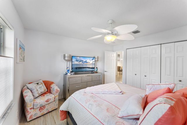 6887 Viale Elizabeth, Delray Beach, FL 33446