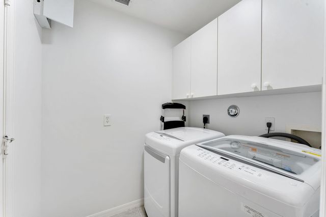 6887 Viale Elizabeth, Delray Beach, FL 33446