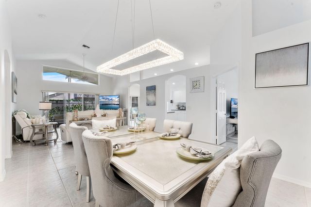 6887 Viale Elizabeth, Delray Beach, FL 33446