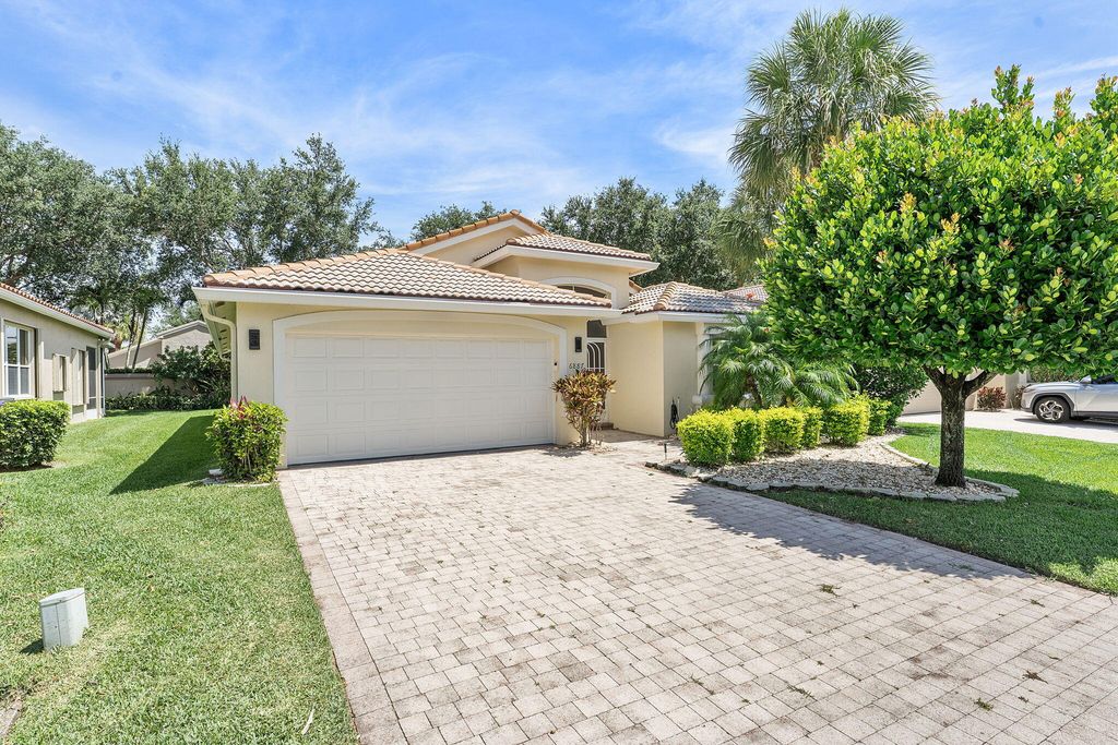 6887 Viale Elizabeth, Delray Beach, FL 33446