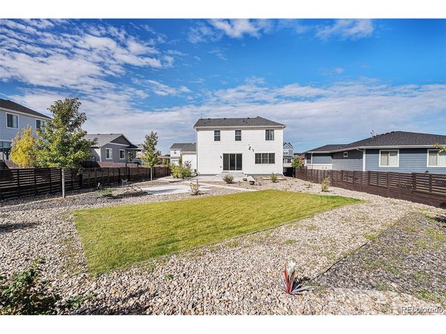 126 S Vandriver Way, Aurora, CO 80018