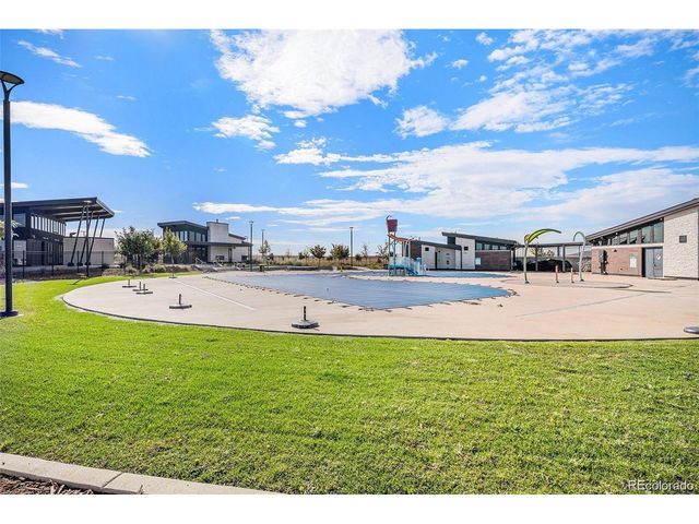 126 S Vandriver Way, Aurora, CO 80018