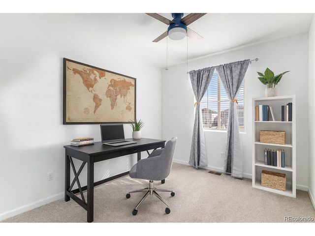 126 S Vandriver Way, Aurora, CO 80018