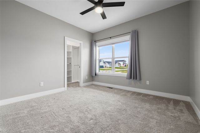 834 33rd Court SW, Altoona, IA 50009