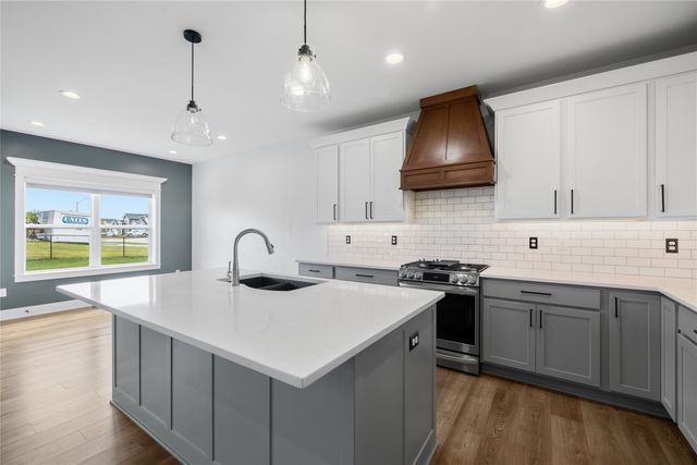 834 33rd Court SW, Altoona, IA 50009
