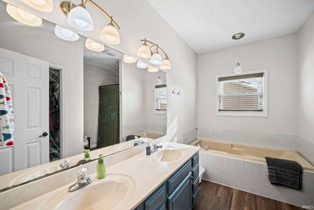 1709 Stonegate Circle, Lafayette, IN 47909