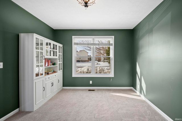 1709 Stonegate Circle, Lafayette, IN 47909