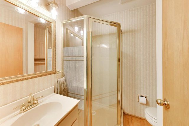 1030 Jenkins DRIVE, Fontana, WI 53125