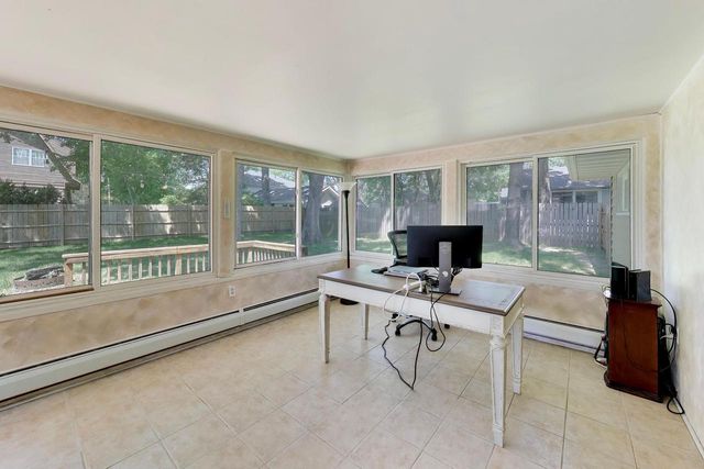 1030 Jenkins DRIVE, Fontana, WI 53125