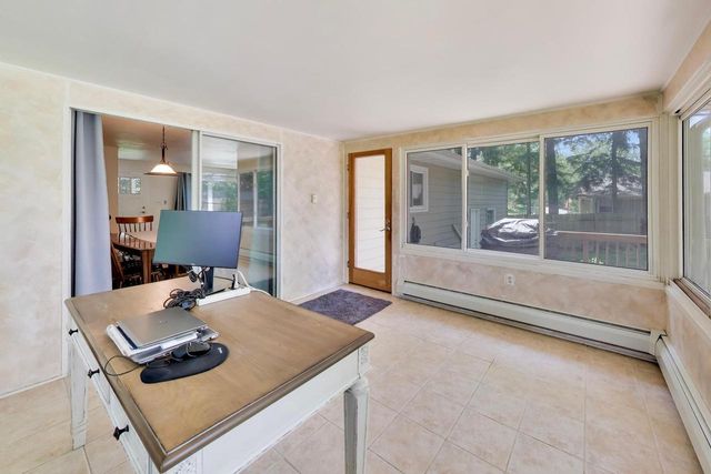 1030 Jenkins DRIVE, Fontana, WI 53125