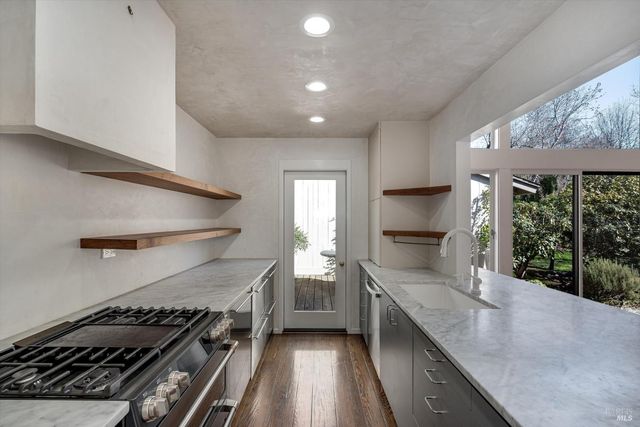 162 Bonnie Brook Dr, Napa, CA 94558