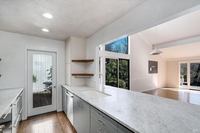 162 Bonnie Brook Dr, Napa, CA 94558