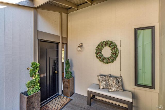 162 Bonnie Brook Dr, Napa, CA 94558