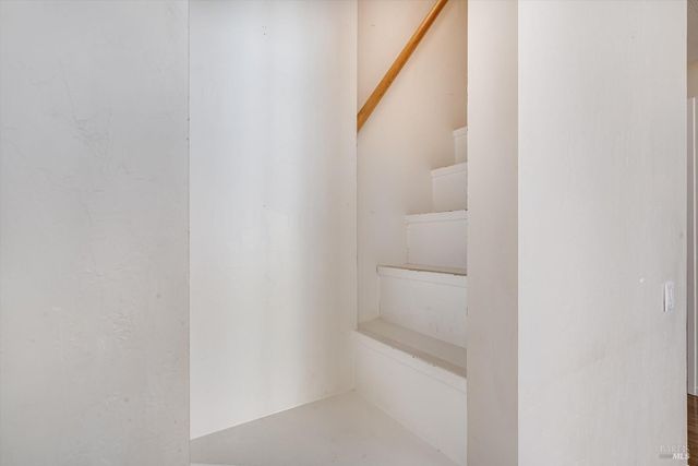 162 Bonnie Brook Dr, Napa, CA 94558