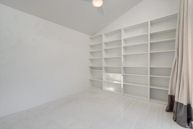 162 Bonnie Brook Dr, Napa, CA 94558