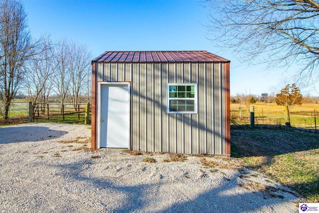 1985 Campbellsville Road, Hodgenville, KY 42748