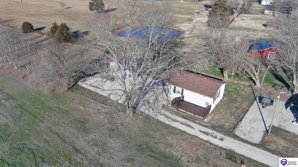 1985 Campbellsville Road, Hodgenville, KY 42748