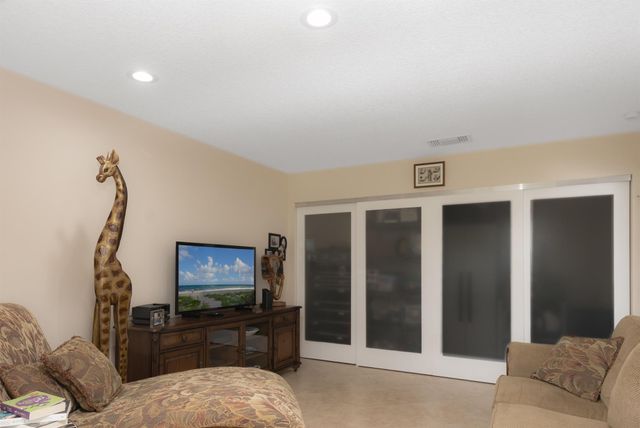 21703 Tall Palm Circle 5-D, Boca Raton, FL 33433