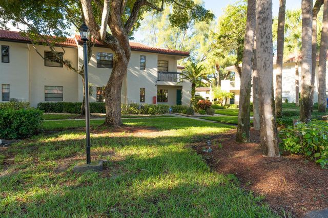 21703 Tall Palm Circle 5-D, Boca Raton, FL 33433