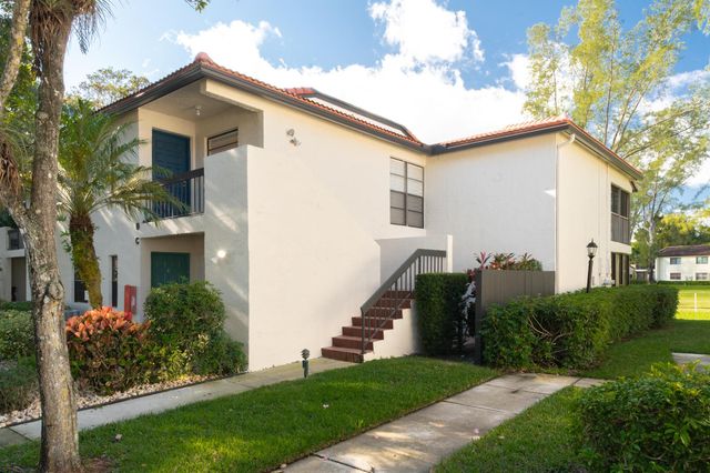 21703 Tall Palm Circle 5-D, Boca Raton, FL 33433