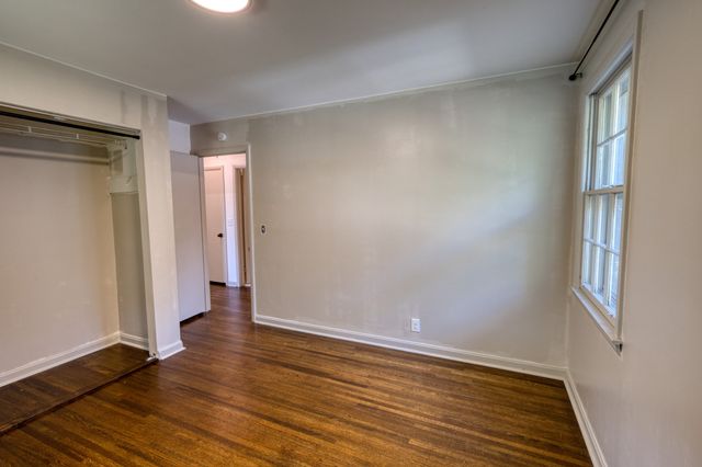 2538 Woodberry Dr, Nashville, TN 37214