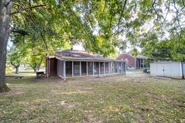 2538 Woodberry Dr, Nashville, TN 37214