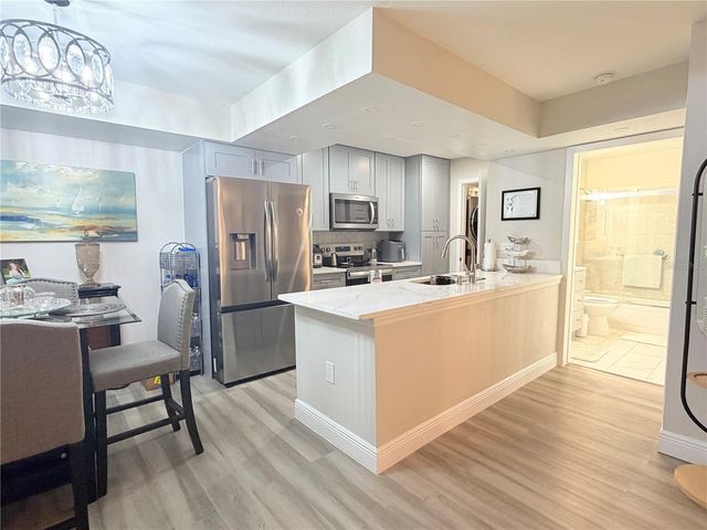 3004 PARKWAY BOULEVARD 101, Kissimmee, FL 34747