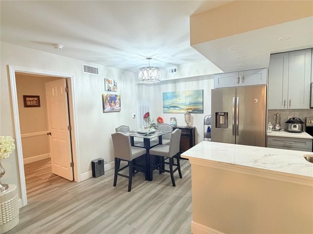 3004 PARKWAY BOULEVARD 101, Kissimmee, FL 34747