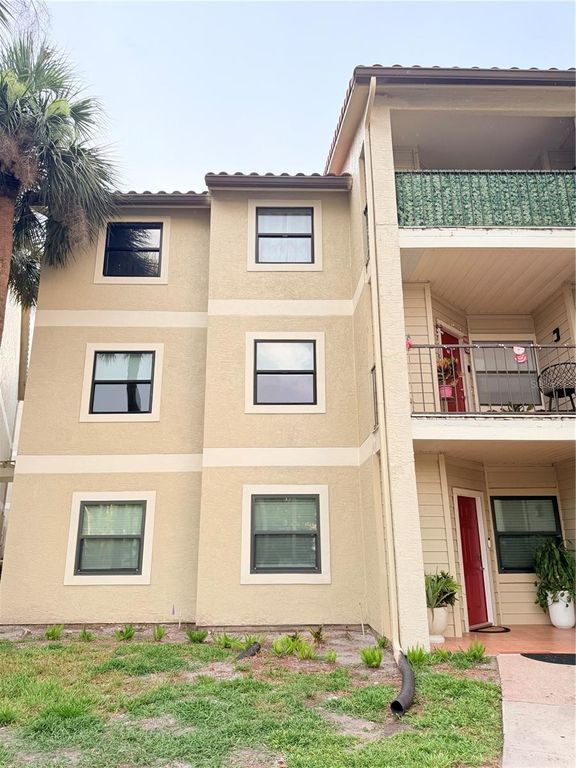 3004 PARKWAY BOULEVARD 101, Kissimmee, FL 34747