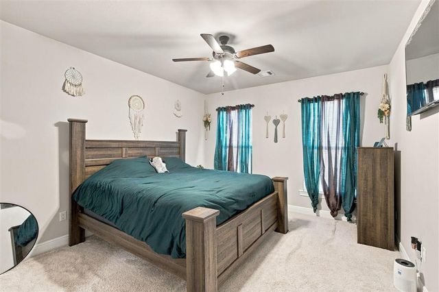7962 Lecompte Townes, Iowa, LA 70647